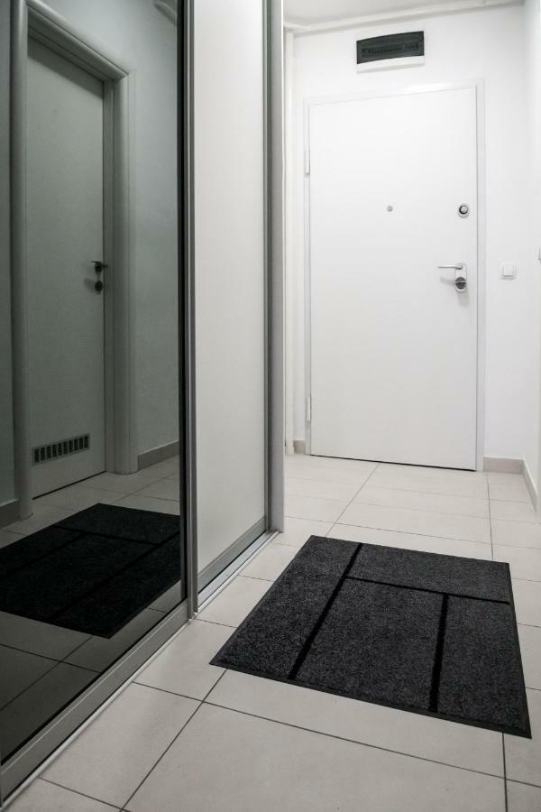 Sauna - Flexible Selfcheckins 6 - Zagreb - Garage - Electric Vehicle Ccharger - Loggia - New - Luxury - Apartments Repinc 6 Exterior foto